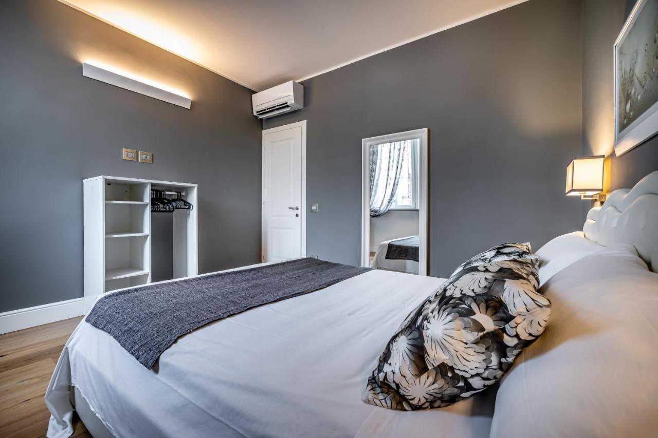 Yid Capo Di Mondo Luxury Apartment In Флоренция Экстерьер фото