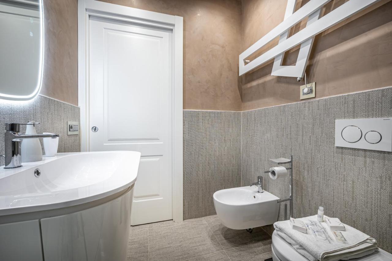 Yid Capo Di Mondo Luxury Apartment In Флоренция Экстерьер фото